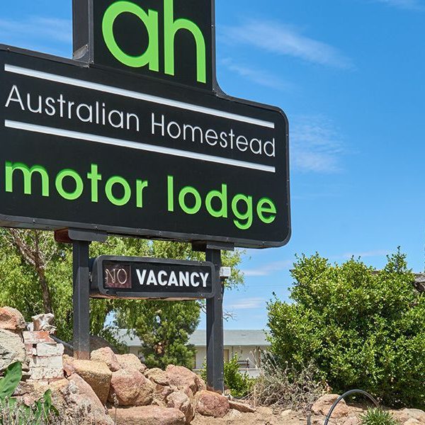 Australian Homestead Motor Lodge